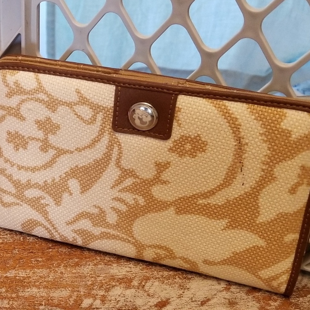 Wallet